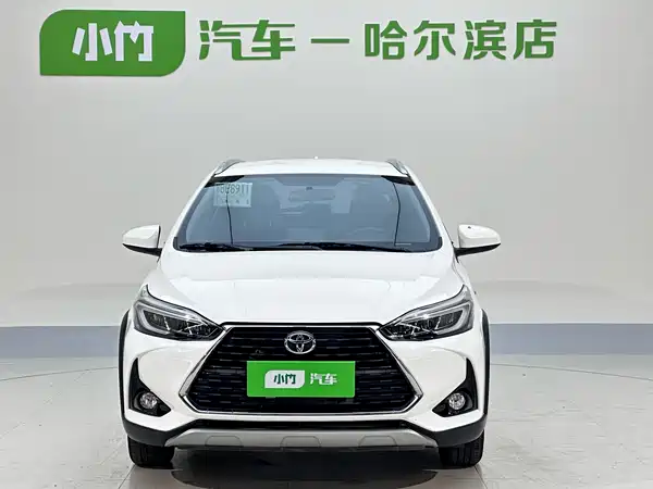 Toyota Yaris L 2022