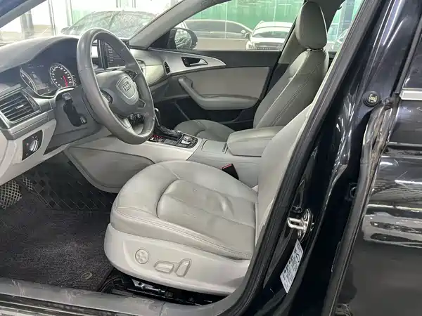 Audi A6L 2012