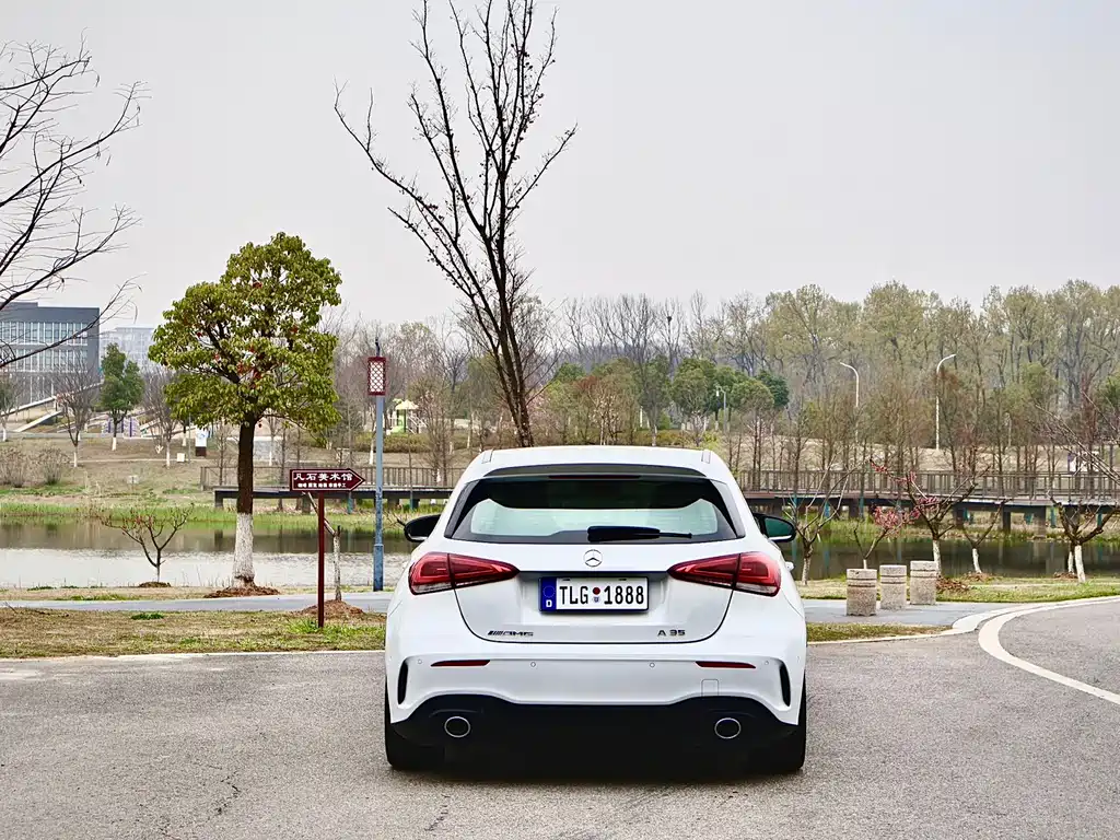 Mercedes-Benz A-Class AMG 2021