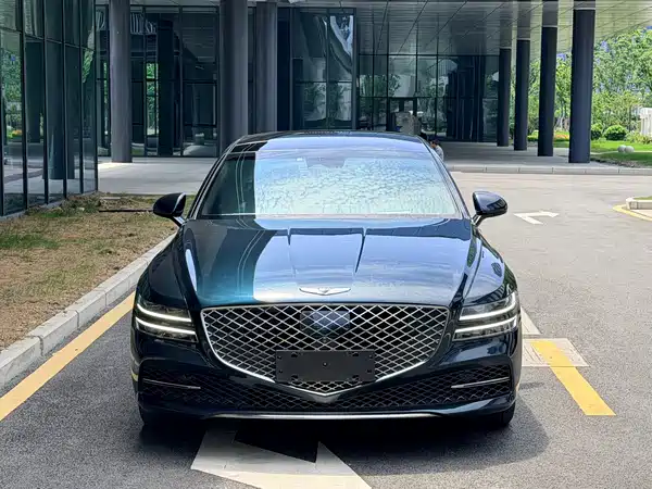 Genesis G80 2023