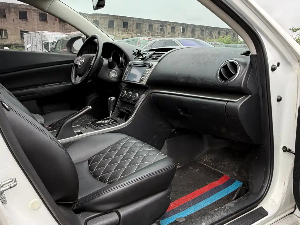 Mazda Ruiyi 2012