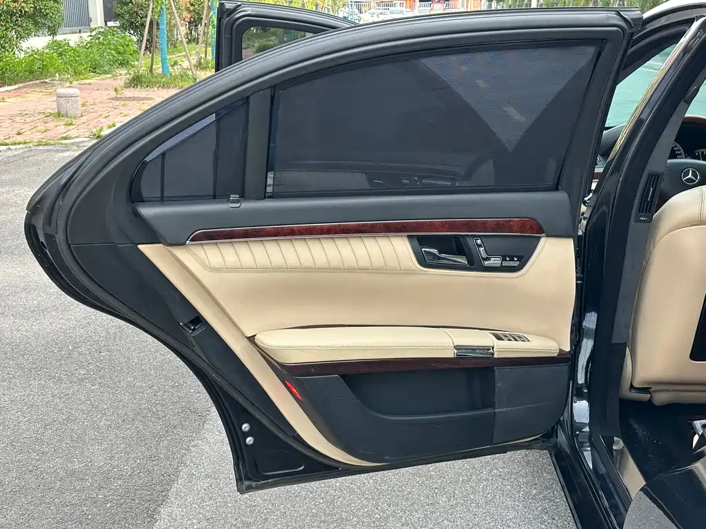 Mercedes-Benz S-Class 2007 — фото 18