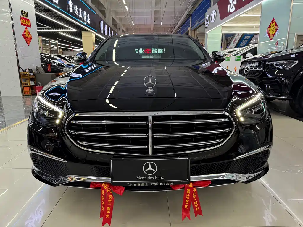 Mercedes-Benz E-Class 2022