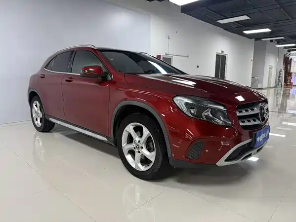Mercedes-Benz GLA 2018