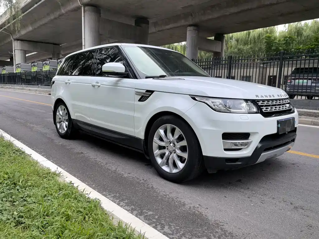 Land Rover Range Rover Sport 2016 — фото 3
