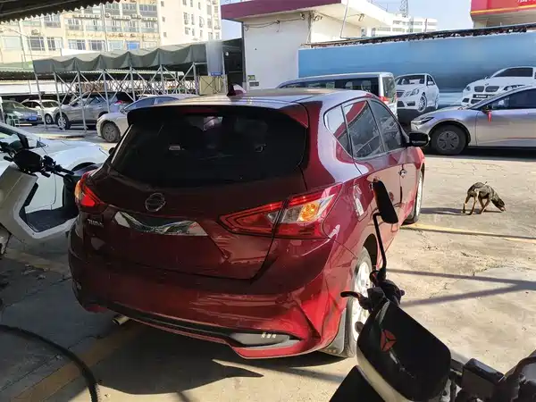 Nissan Tiida 2022