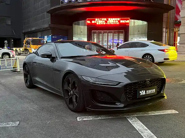 Jaguar F-TYPE 2024