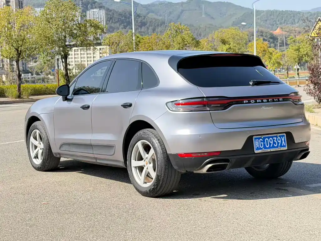 Porsche Macan 2019 — фото 5