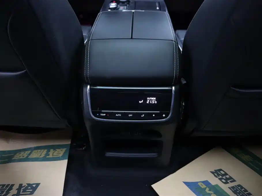 GAC Motor Trumpchi GS8 2022 — фото 21