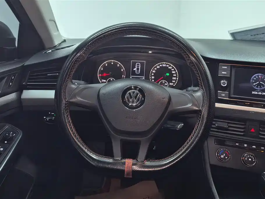 Volkswagen Bora 2019 — фото 15