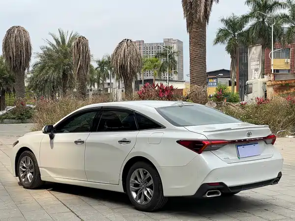 Toyota Avalon 2019