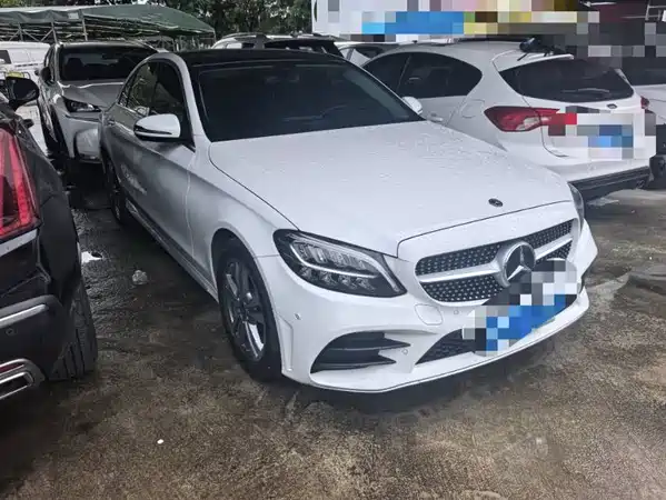 Mercedes-Benz C-Class 2021