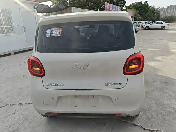 Wuling Hongguang MINIEV 2025