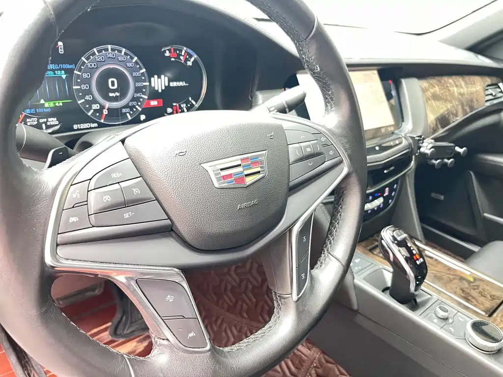 Cadillac CT6 2021 — фото 15