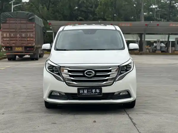 GAC Trumpchi M8 2018