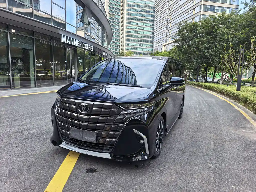 Toyota Alphard 2024