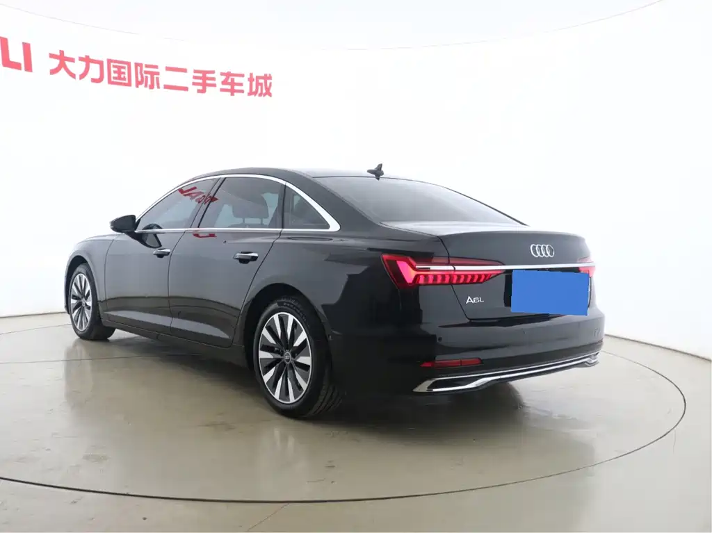Audi A6L 2023 — фото 13