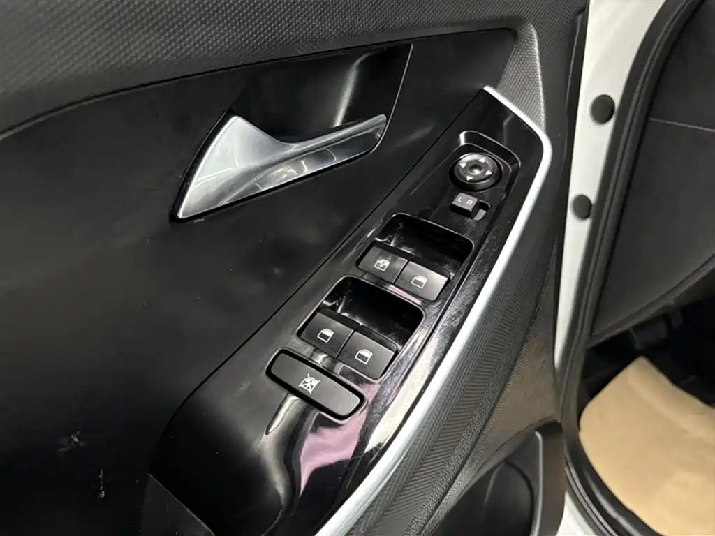 Hyundai ix25 2021 — фото 14