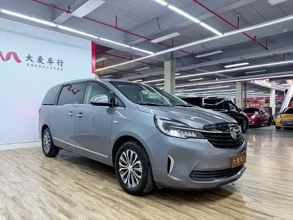 Buick GL8 2020