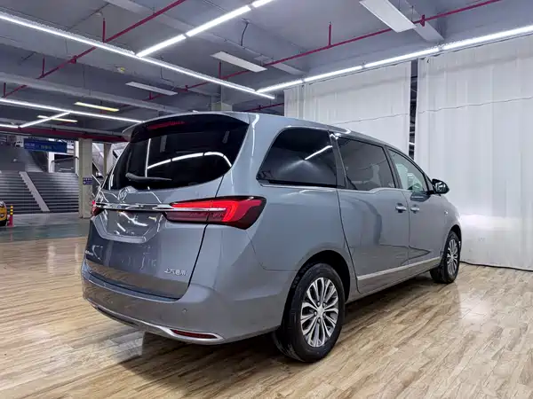 Buick GL8 2020