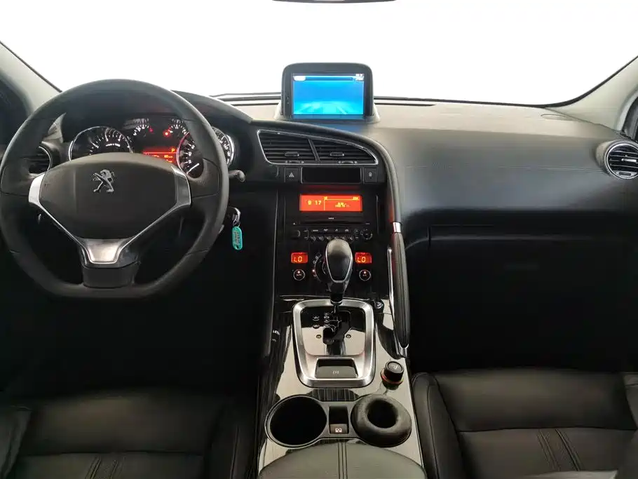 Peugeot 3008 2014 — фото 12