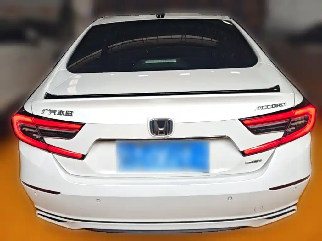 Honda Accord 2022 — фото 10