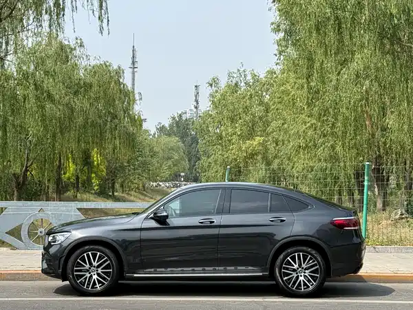 Mercedes-Benz GLC Coupe 2021