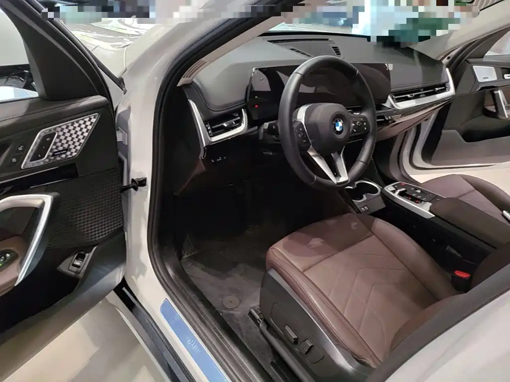 BMW X1 2025 — фото 16