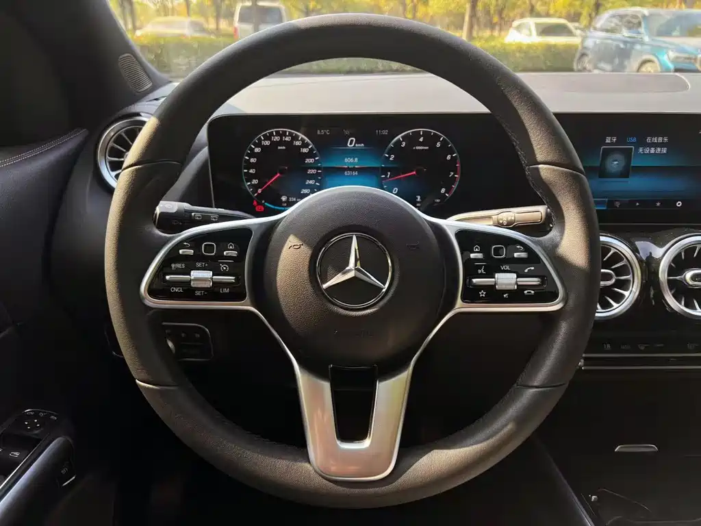 Mercedes-Benz GLA 2021 — фото 14
