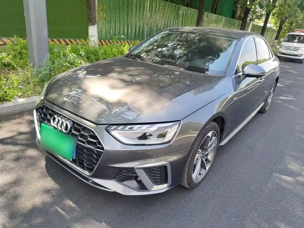 Audi A4L 2023