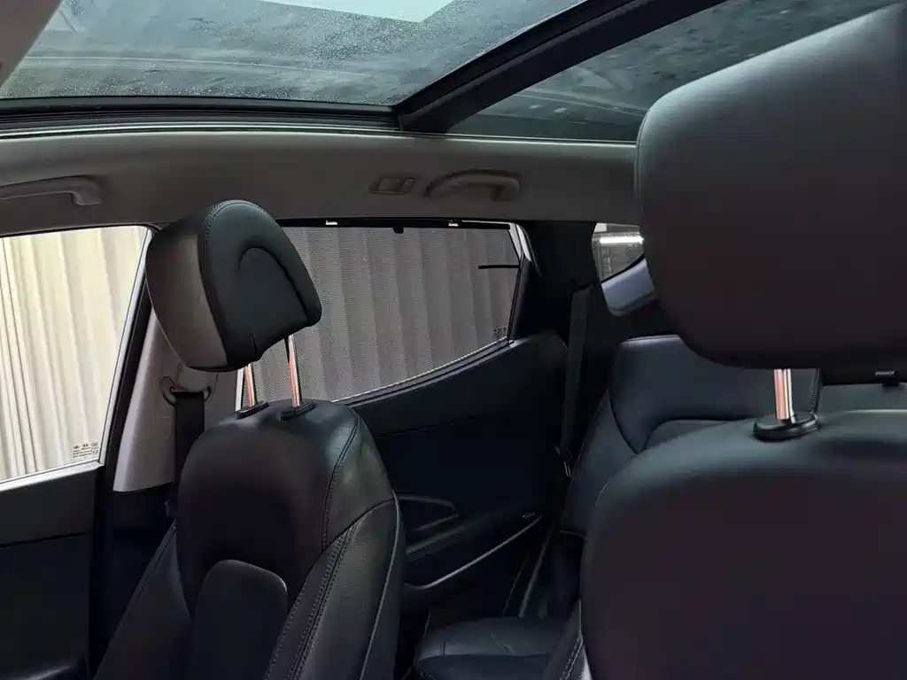 Hyundai Santa Fe 2016 — фото 13