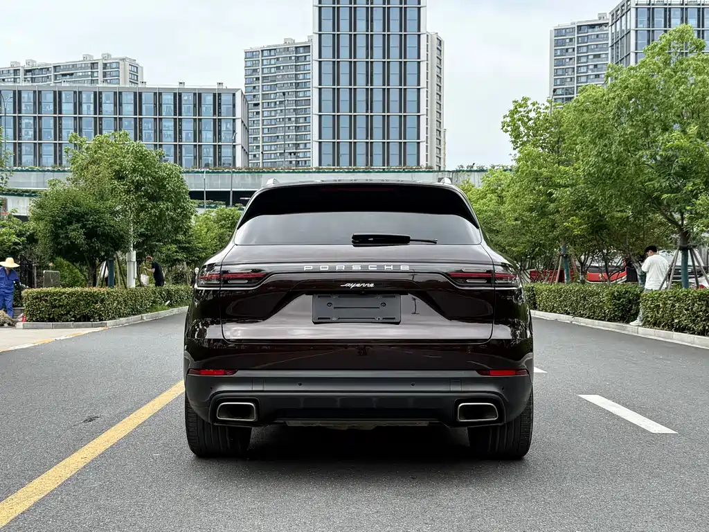 Porsche Cayenne 2018 — фото 6