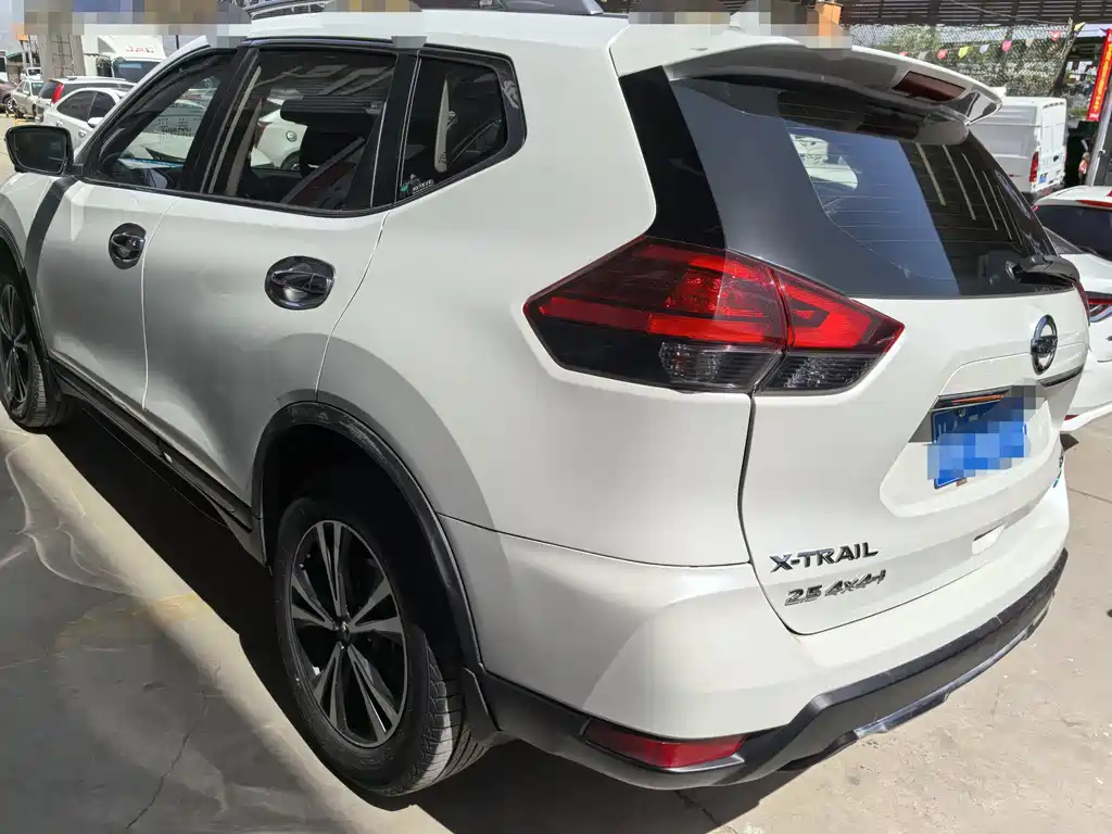 Nissan X-Trail 2017 — фото 4