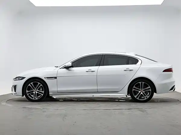 Jaguar XEL 2025