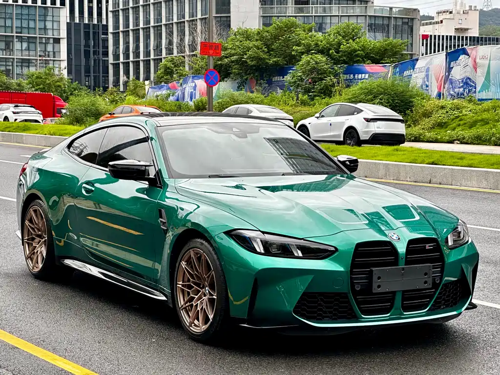 BMW M4 2026 — фото 3