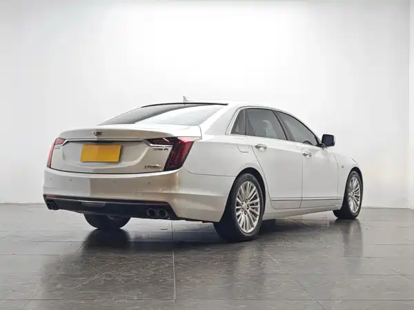 Cadillac CT6 2021