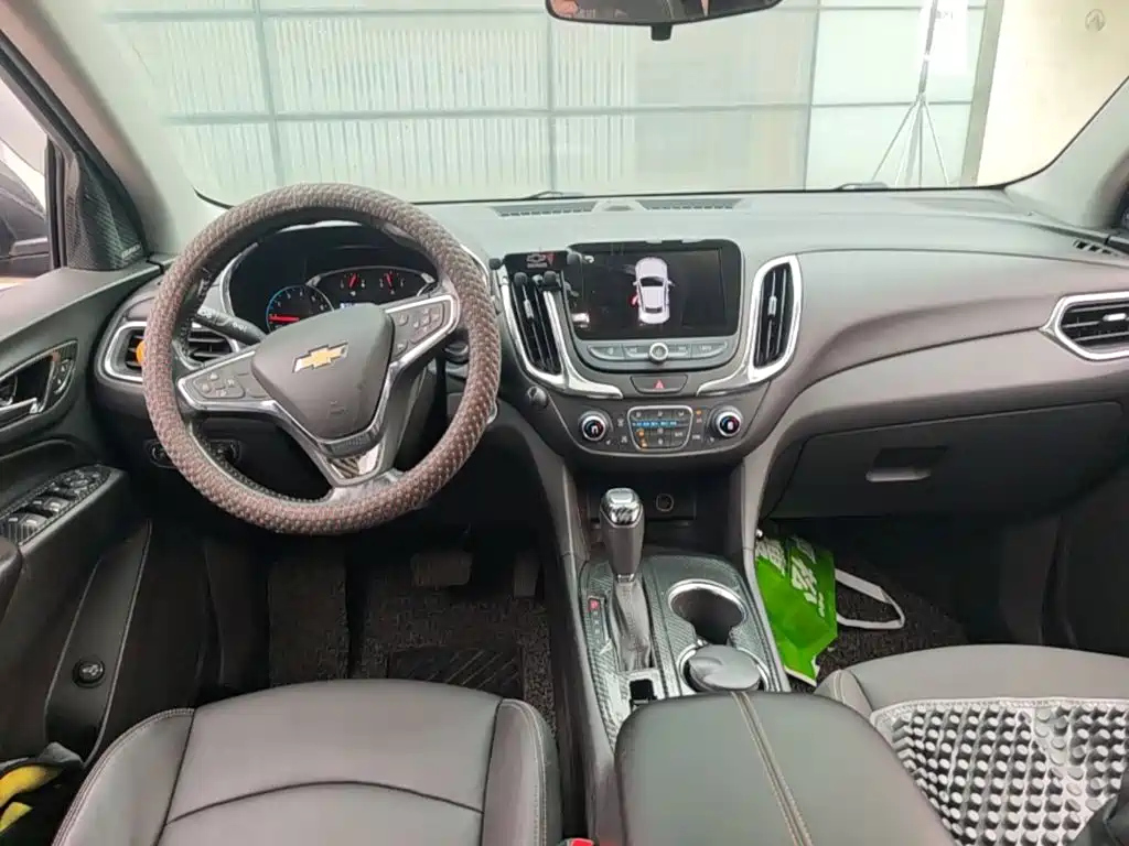 Chevrolet Equinox 2017 — фото 16