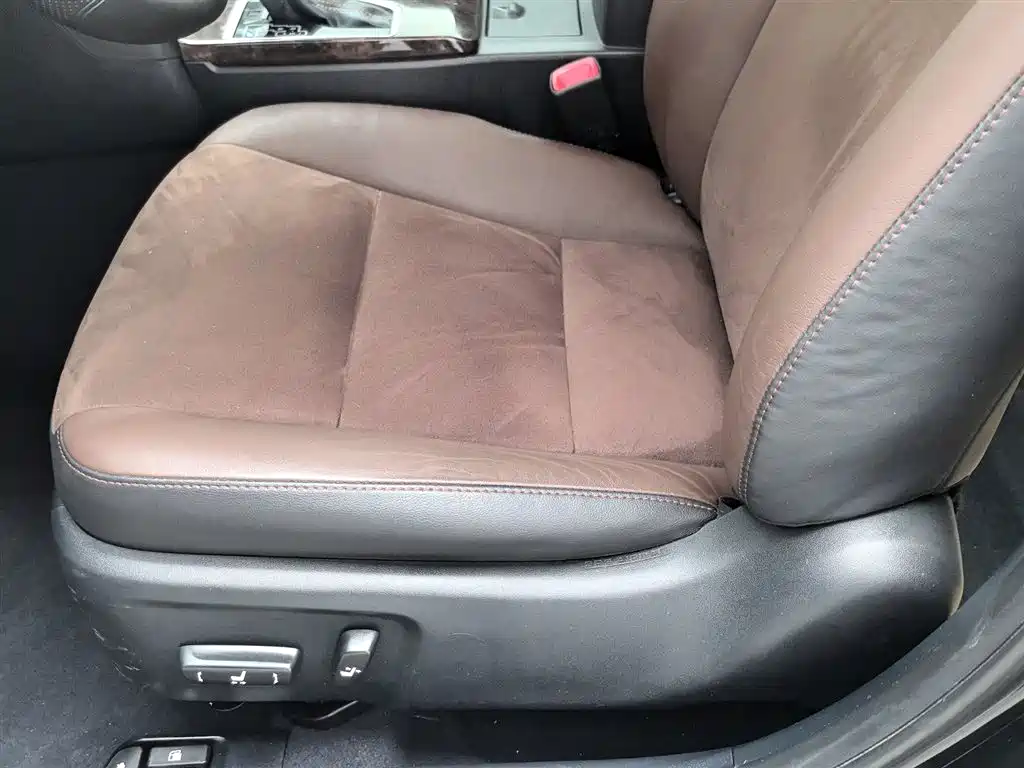 Toyota Camry 2017 — фото 20