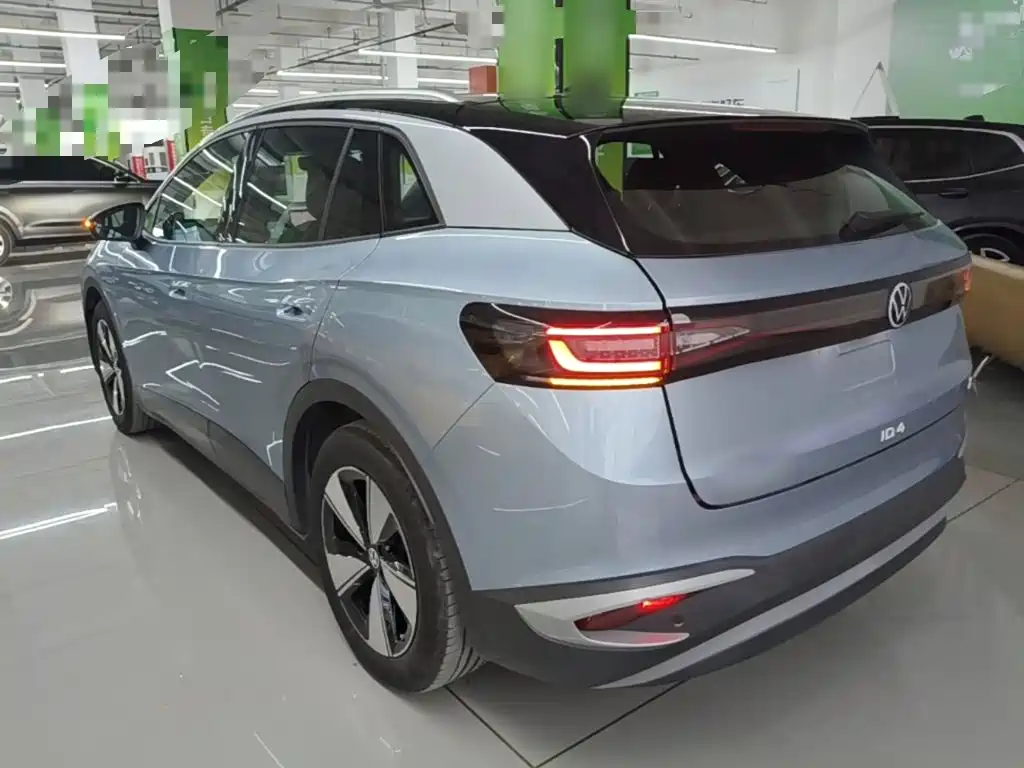Volkswagen ID.4 X 2024