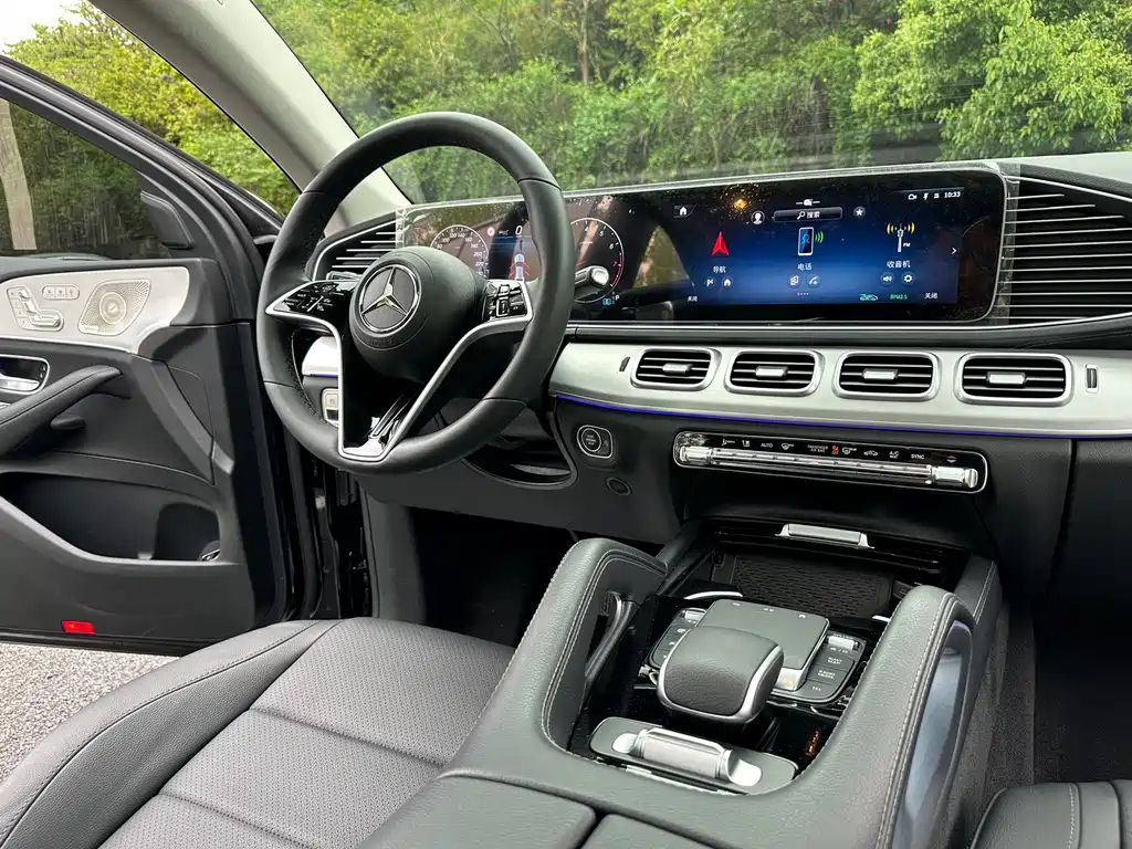 Mercedes-Benz GLE Coupe 2024 — фото 13