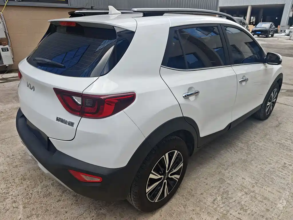 Kia KX1 2021
