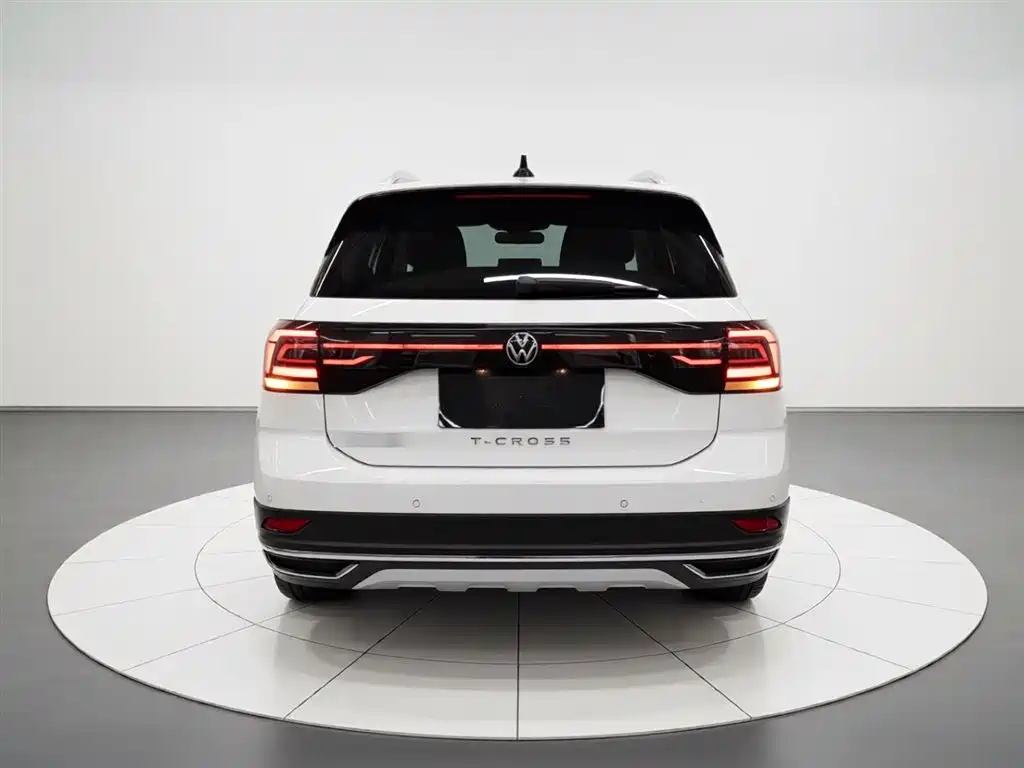 Volkswagen T-Cross 2021 — фото 4