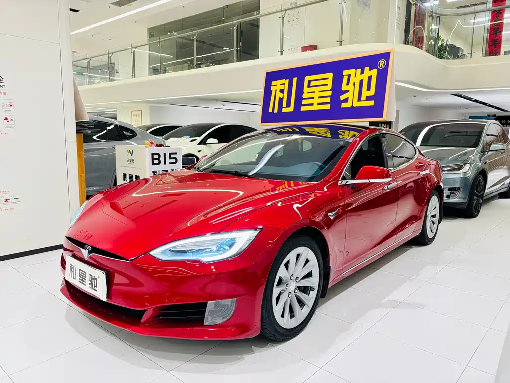 Tesla Model S 2017 — фото 1