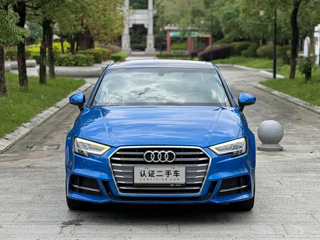 Audi A3 2019 — фото 2