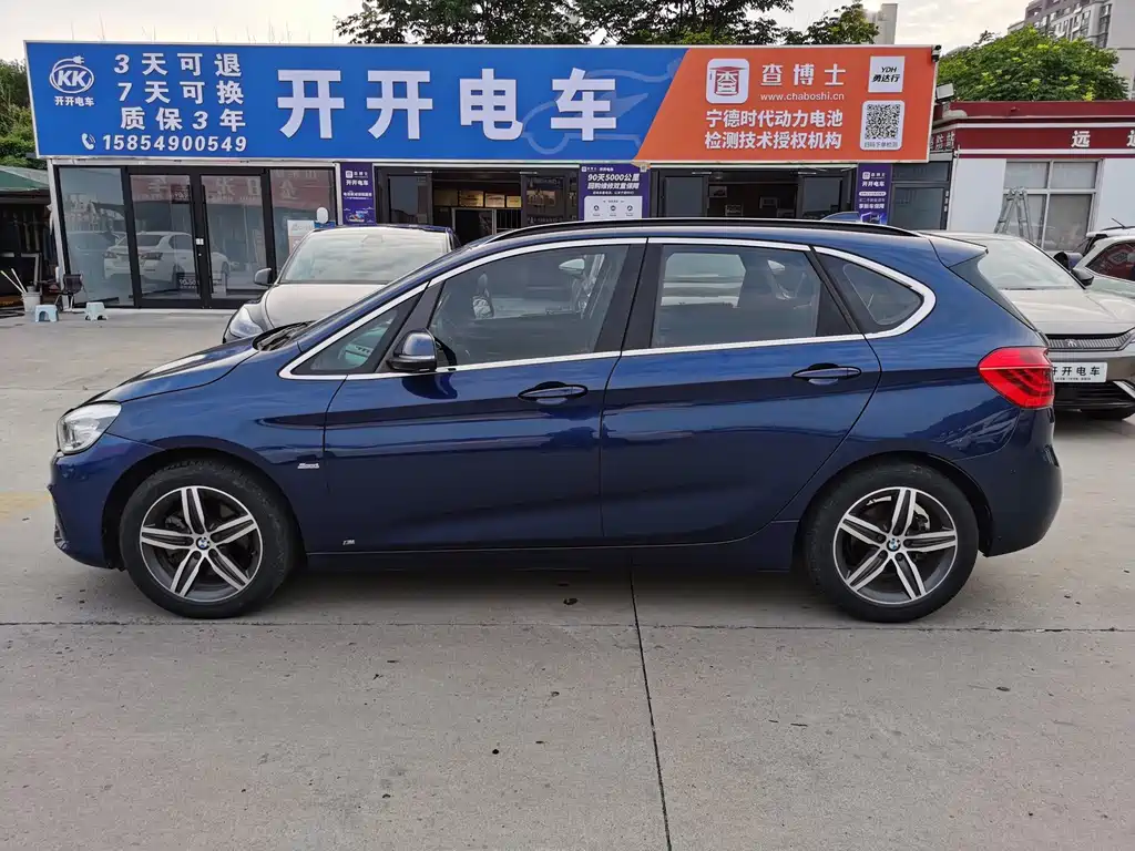 BMW 2 Series Active Tourer 2016 — фото 4