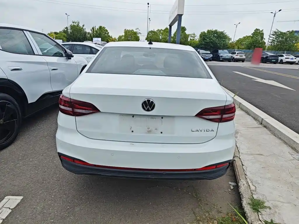 Volkswagen Lavida 2024