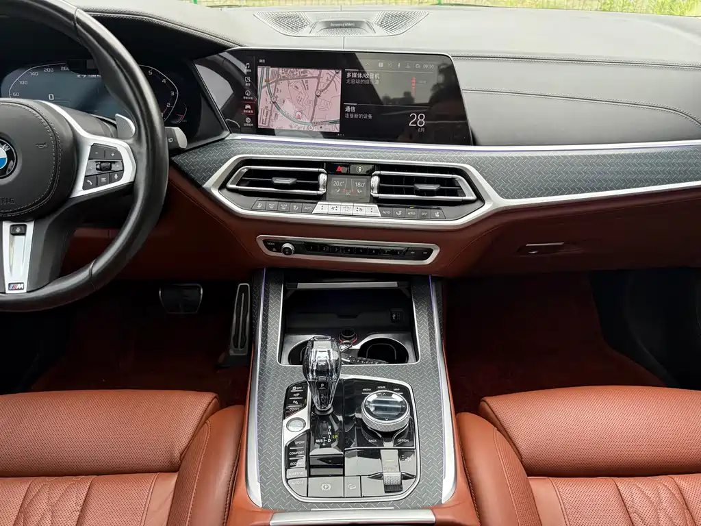 BMW X7 2022 — фото 10