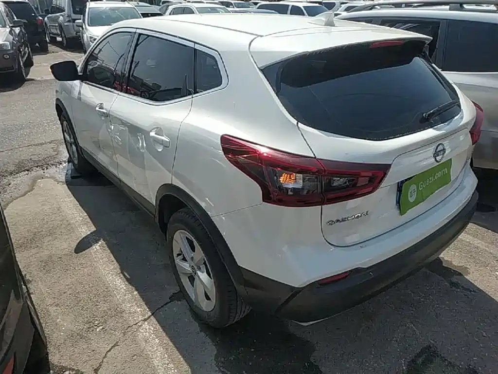 Nissan Qashqai 2023 — фото 5