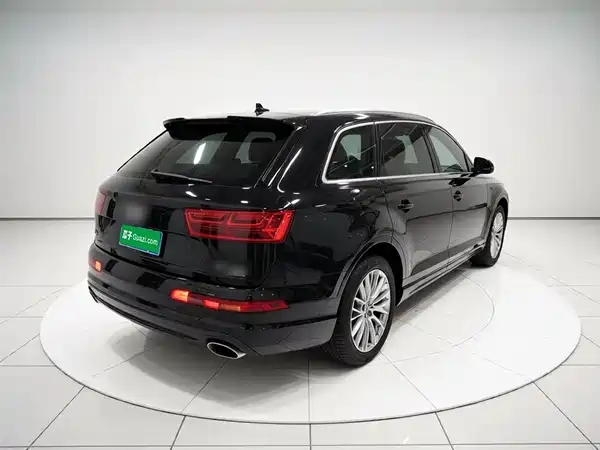 Audi Q7 2018