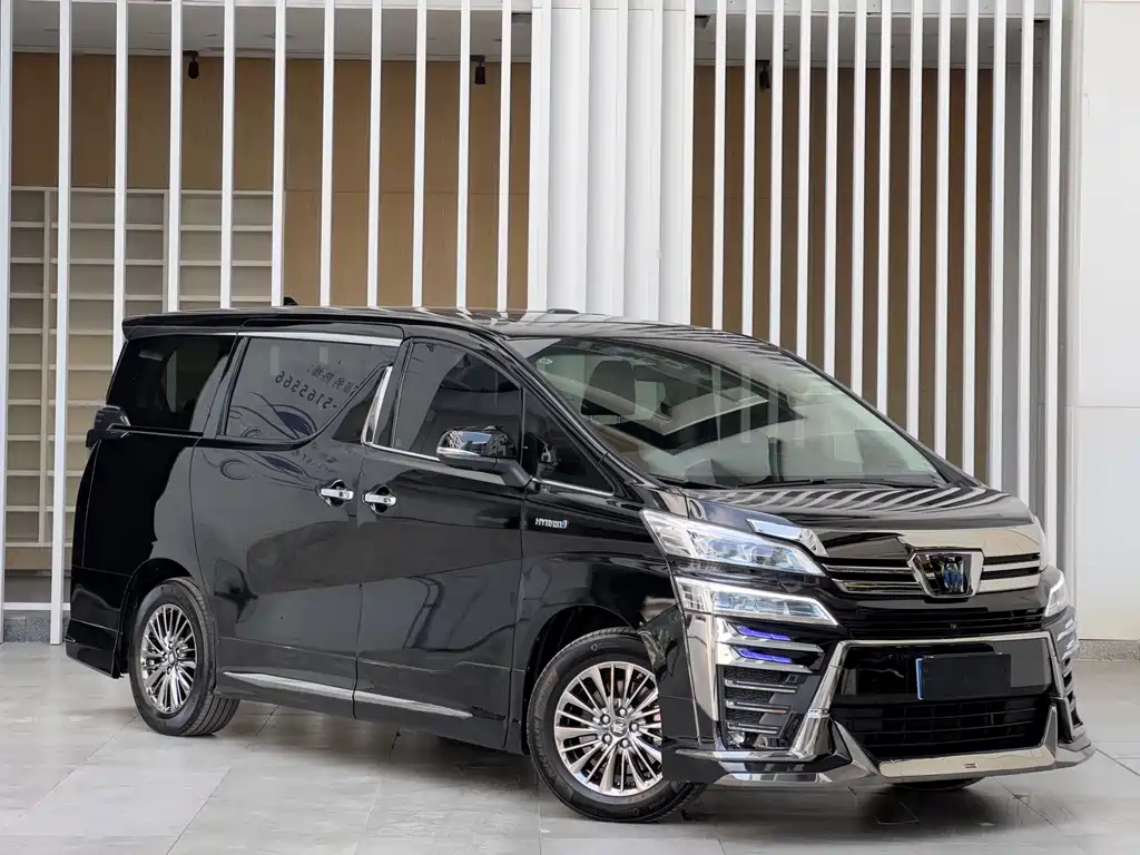 Toyota Vellfire 2022 — фото 3